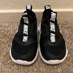EUC Toddler Nike Shoes